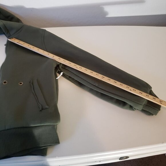 Online Full zip fleece hoodie sweater with faux fur lining size L NWT - Picture 7 of 11